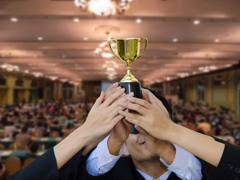 Android 下载二维码